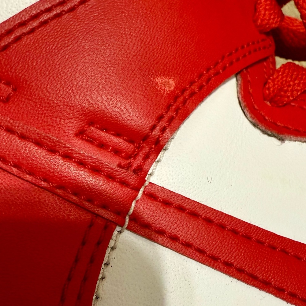 Nike Dunk High GS Sneakers Championship White and Red, Size 4Y DB2179-106 EUC - Picture 7 of 10